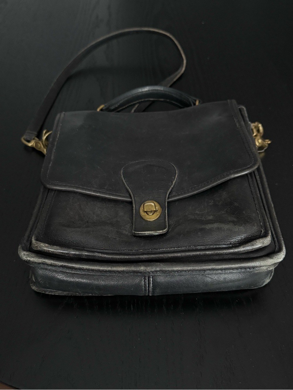 Vintage Coach Black Station Bag - Picture 5 of 11